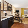 Отель Candlewood Suites Huntersville-Lake Norman, фото 29