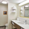 Отель Hampton Inn & Suites Atlanta Midtown, фото 26
