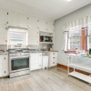 Отель Warm, Bright Upper Sandusky Home: Walk to Downtown, фото 12
