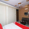 Отель OYO 4011 Hotel Travellers Inn, фото 6