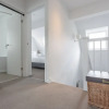 Отель Bright & Airy 1 Bedroom Apartment in Central London, фото 1