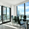 Отель MJ Shortstay Apartments - Platinum Tower, фото 20