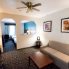 Отель SureStay Plus Hotel by Best Western Topeka Northwest, фото 28