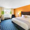 Отель Quality Inn & Suites, фото 28