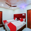 Отель OYO Flagship 64017 Mayuri Inn, фото 4