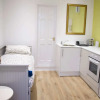 Отель Comfortable Studio Apartment in Leith, фото 1