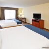 Отель Holiday Inn Express Hotel & Suites East Lansing, an IHG Hotel, фото 6