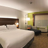 Отель Holiday Inn Express & Suites Sterling, an IHG Hotel, фото 5