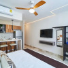 Отель PH 312 Two bedroom rooftop and private pool, фото 2