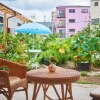 Отель Cocoroom Guesthouse Cafe and Garden - Hostel в Осаке