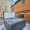 Отель Wildwood Peaks 4 Bedroom Home by RedAwning, фото 17