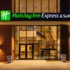 Отель Holiday Inn Express & Suites Charlotte - South End, an IHG Hotel в Шарлотте