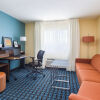 Отель Fairfield Inn & Suites Grand Rapids, фото 4