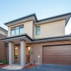 Отель AU.JOY 3 Bed Townhouse Burwood 3, фото 1