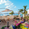 Отель Yueyue Sea Fever·Yuesheng Haiyu Wonderland Garden 360° Full Sea View Beautiful Suite, фото 4