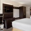 Отель Holiday Inn Express and Suites Newton, an IHG Hotel, фото 5