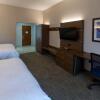 Отель Holiday Inn Express Hotel & Suites Louisville South - Hillview, фото 28