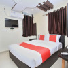 Отель OYO 11694 ABS Comforts, фото 5
