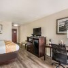 Отель Quality Inn & Suites Quincy - Downtown, фото 46