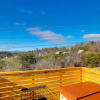 Отель Marshall Studio w/ Loft, Hot Tub & Views!, фото 12