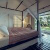 Отель Taru Villas River Cottage, фото 6