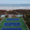 Отель Beachfront Resort * Heated Pool * Sleeps Heaps (Saida Royale 9039) by RedAwning, фото 22