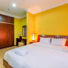 Отель Comfort And Cozy Studio At Roosseno Plaza Apartment, фото 15