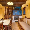 Отель Samonas Traditional Villas Blue Villa Mantzourana - 55m Maisonette, фото 3