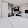 Отель Well Furnished And Comfy Studio Bintaro Icon Apartment, фото 2