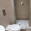 Отель Stylish City 2 Bed, 2 Bath, FREE PARKING & WiFi, фото 10
