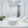 Отель OYO Home 89449 Fancy 2 Bedroom Crest Residence, фото 33