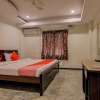 Отель OYO 7504 Apartment Falcons Nest, фото 6