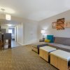 Отель Staybridge Suites Orlando Royale Parc Suites, an IHG Hotel, фото 7