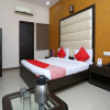 Отель OYO 12027 Hotel Amara, фото 12