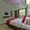 Отель Oyo 12647 Swarnam, фото 3