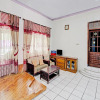 Отель OYO 90543 An-nur Guest House Syariah, фото 2