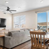 Отель Lagoon Breeze 2 Bedroom Condo, фото 12