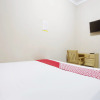 Отель OYO 2954 Aulia Homestay, фото 4