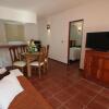 Отель Villa Blanca Suites, фото 4