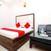 Отель OYO 43845 Hotel Red Velvet Inn, фото 6