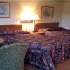 Отель Relax Inn Lewisburg, фото 2