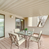 Отель Munds Park Condo w/ Deck & Golf Course Views!, фото 11