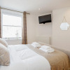 Отель Great Mayfair Apartment - Sleeps 6, фото 21