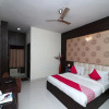 Отель OYO 5189 Hotel East Lite, фото 21