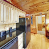 Отель Black Bear Falls Cabin 2 Bedrooms 2 Bathrooms Cabin, фото 5