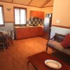 Отель Ivanhoe Village Caravan Resort в Кунунурре