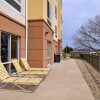 Отель Fairfield Inn & Suites Cedar Rapids, фото 25