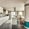 Отель Beautiful 3Bdr Home With Private Roof Terrace, фото 9