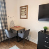 Отель Immaculate 1-bedroom in Greenhithe, фото 5