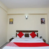 Отель OYO 33407 Hotel Ashiana, фото 34